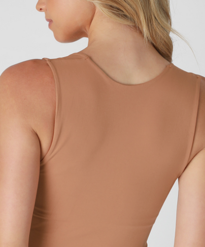Clean Line Square Neck Crop